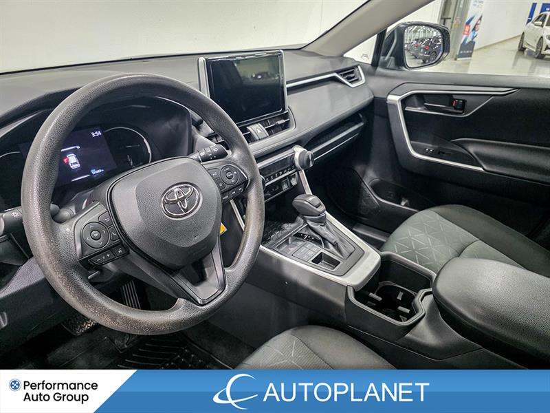 toyota RAV4 2023 - 18