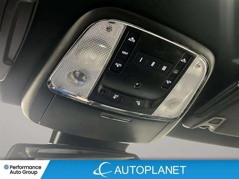 chrysler 300S 2023 - 11