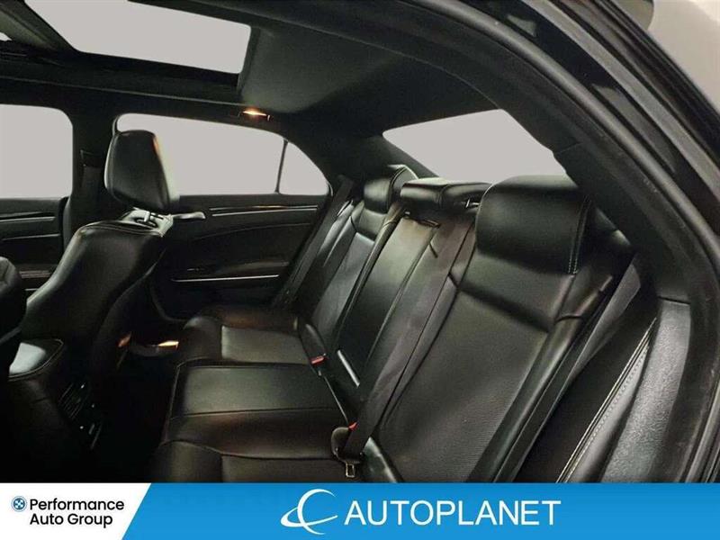 chrysler 300S 2023 - 13