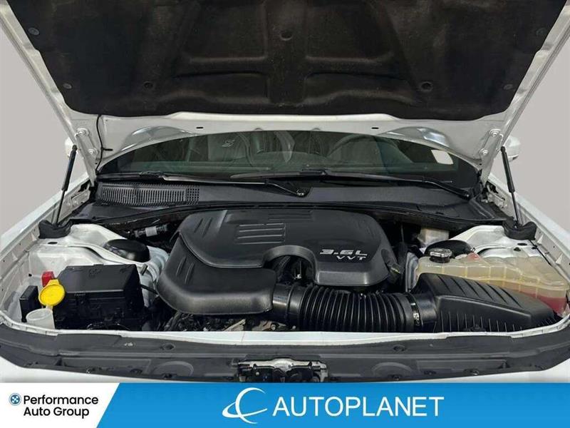 chrysler 300S 2023 - 11