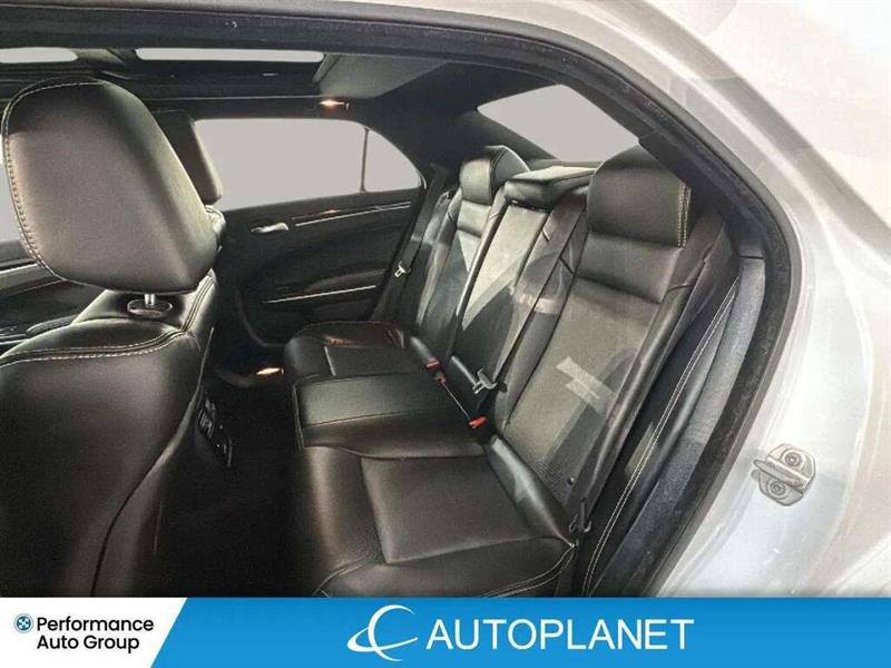 chrysler 300S 2023 - 30