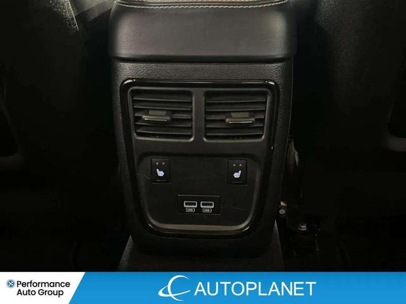 chrysler 300S 2023 - 31