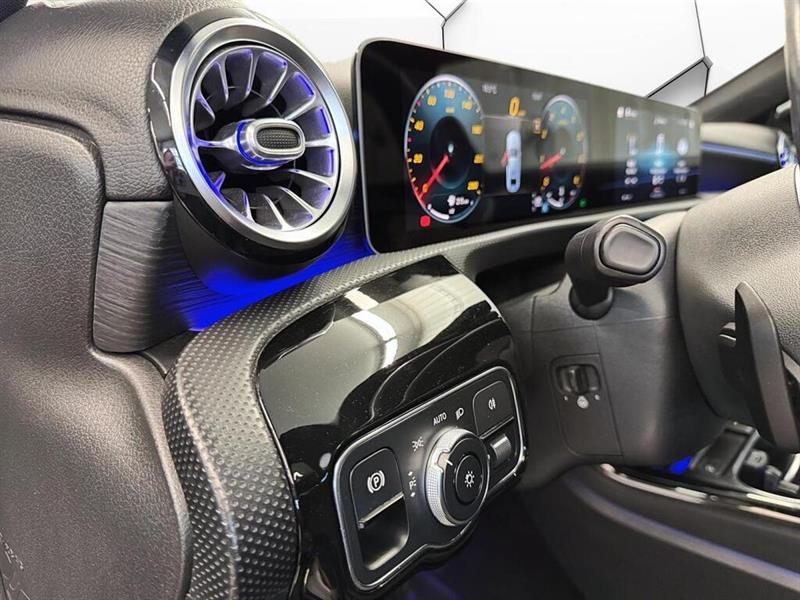 mercedes-benz A220 2020 - 12