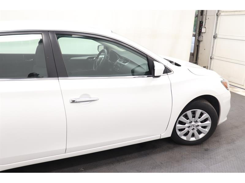 nissan Sentra 2016 - 14