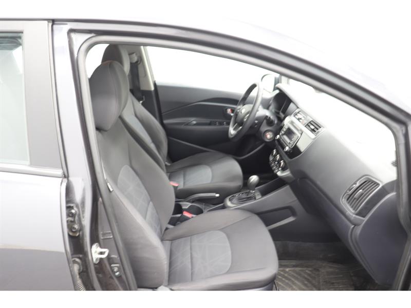 kia Rio 2016 - 25