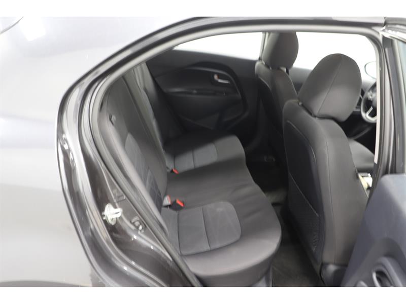 kia Rio 2016 - 26