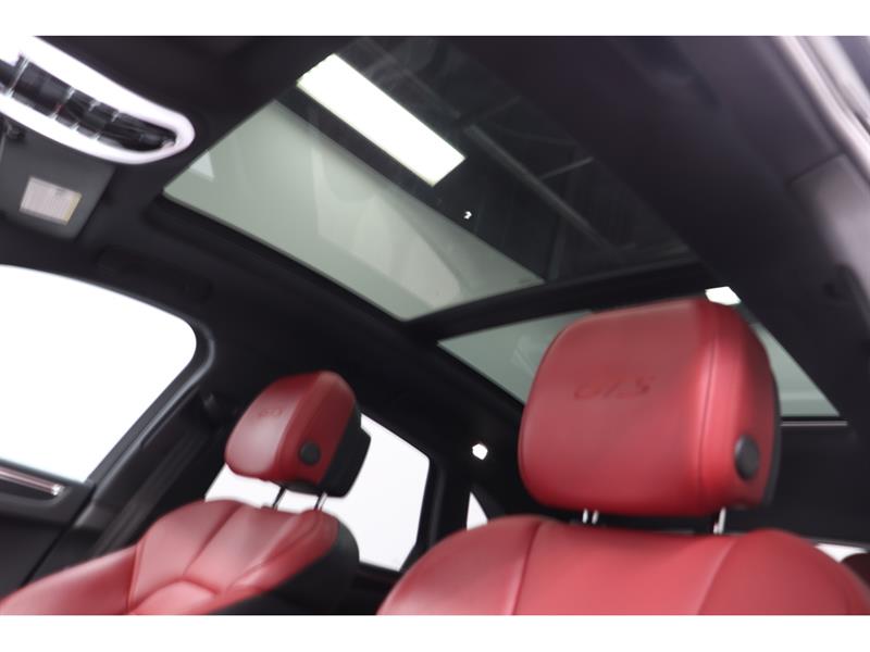 porsche Macan 2021 - 26