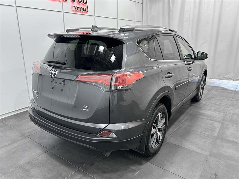 toyota RAV4 2018 - 9