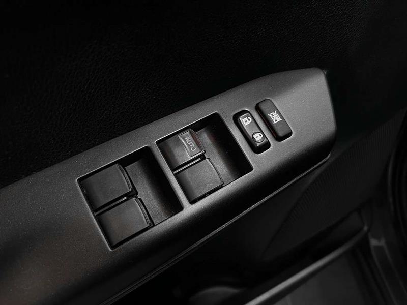 toyota RAV4 2018 - 13