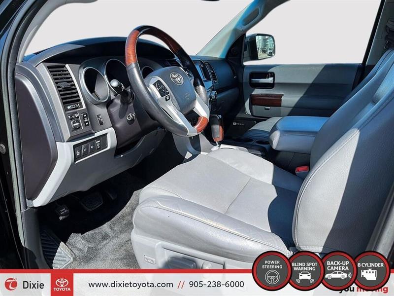 toyota Sequoia 2017 - 8