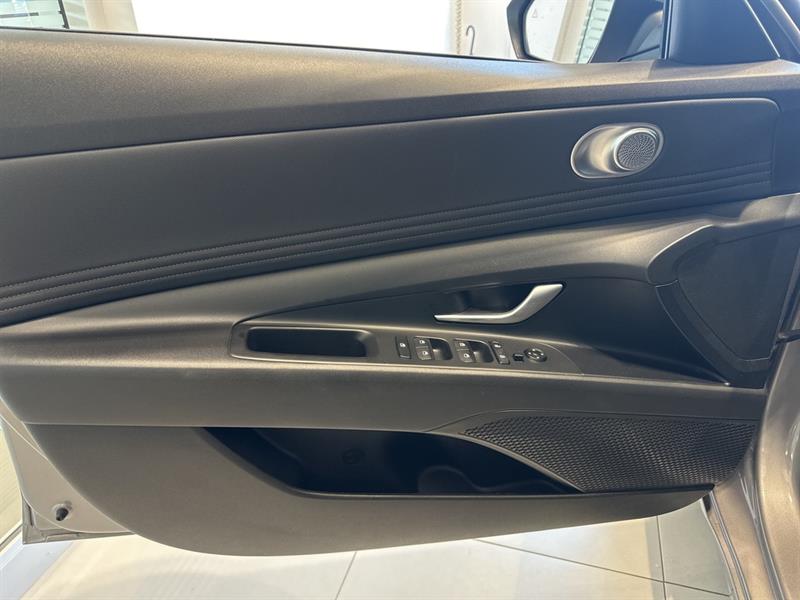 hyundai Elantra 2023 - 10