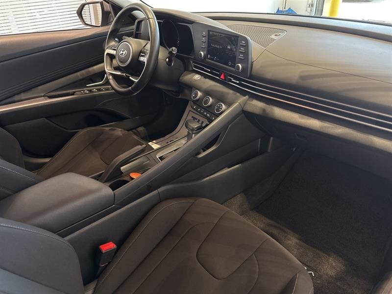 hyundai Elantra 2023 - 30