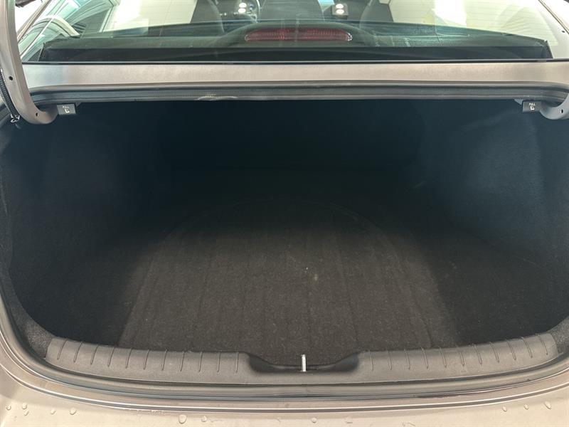 hyundai Elantra 2023 - 27