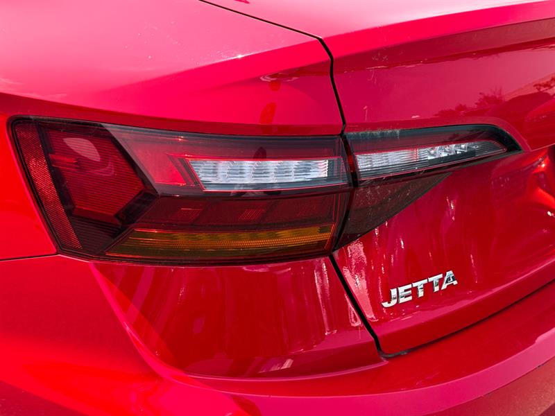 volkswagen Jetta 2019 - 13
