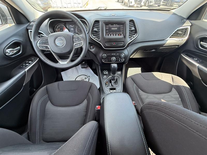 jeep Cherokee 2019 - 16