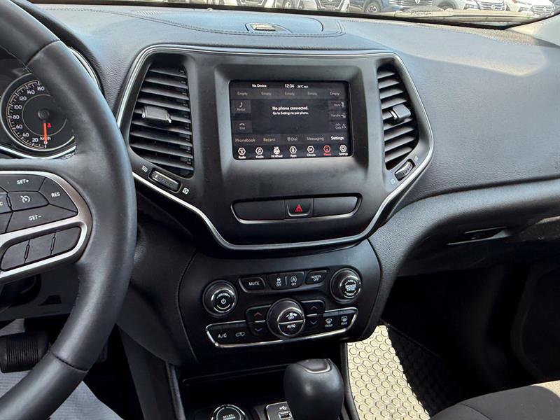 jeep Cherokee 2019 - 18
