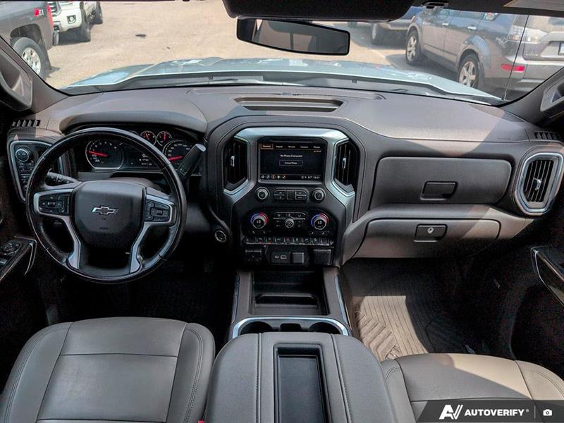 chevrolet Silverado 1500 2021 - 27