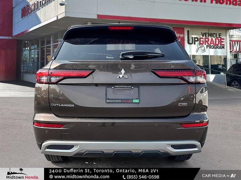 mitsubishi Outlander 2022 - 9