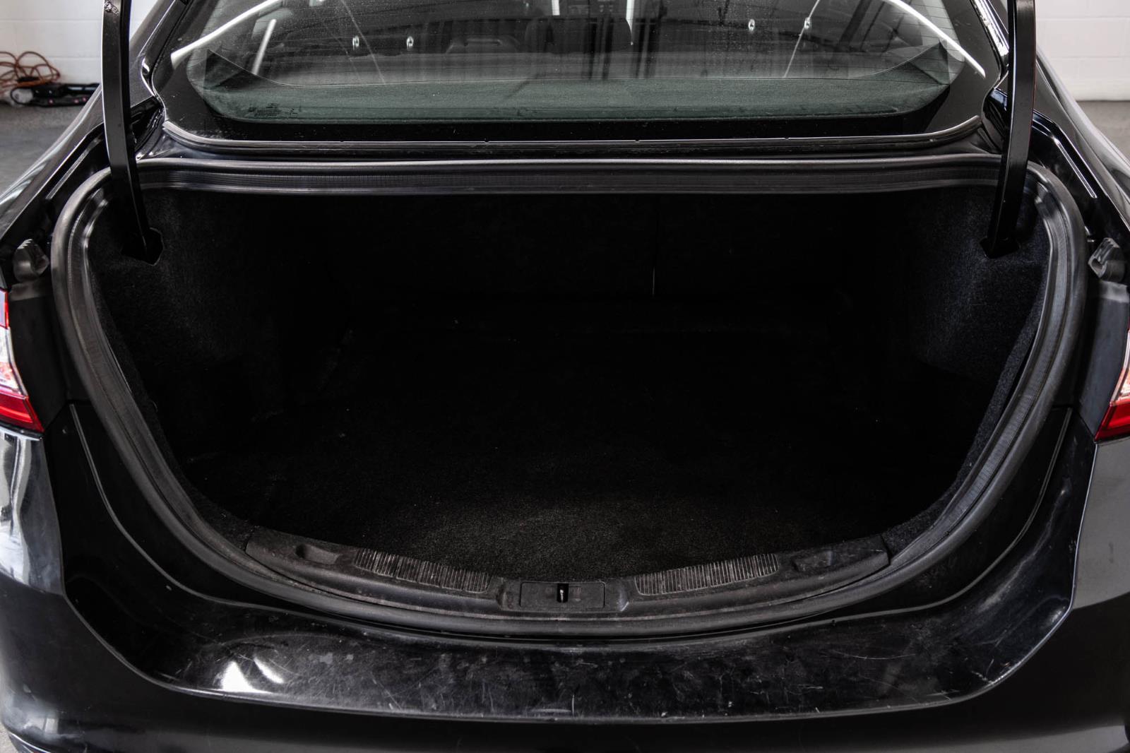 ford Fusion 2014 - 11