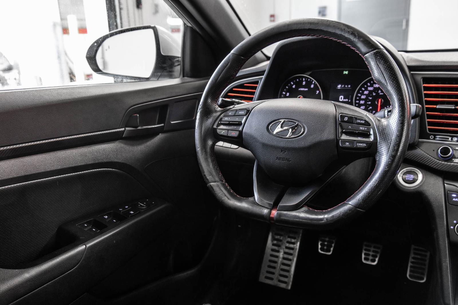 hyundai Elantra 2018 - 33