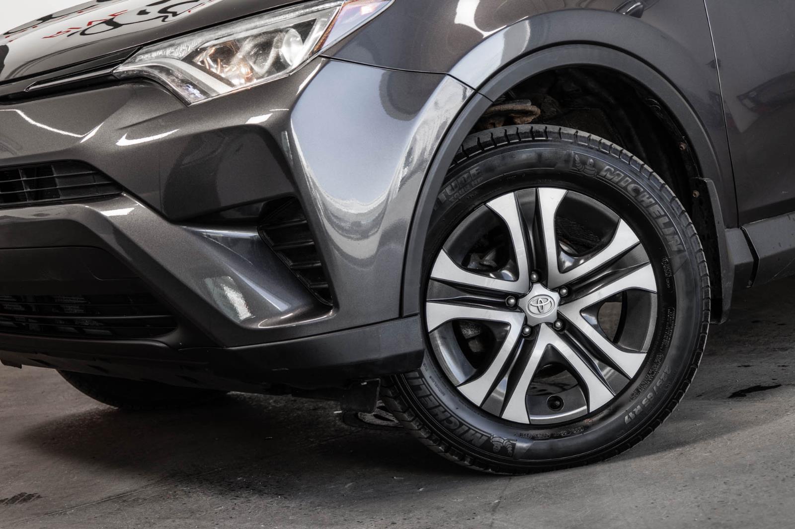 toyota RAV4 2017 - 3