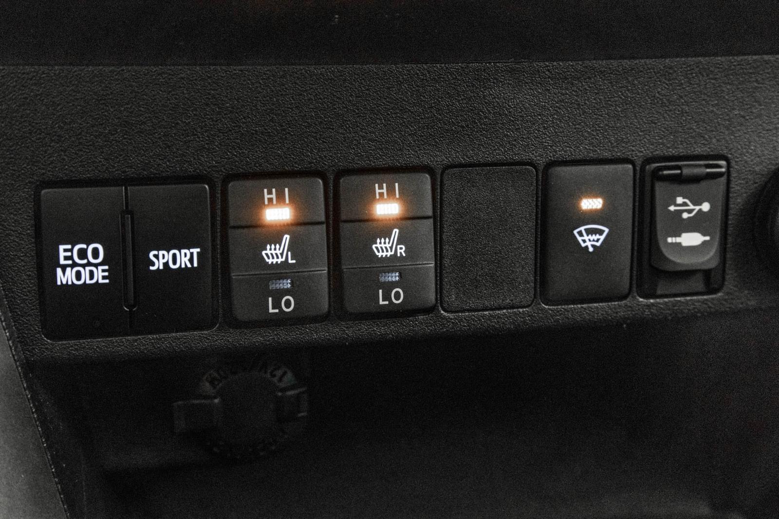 toyota RAV4 2017 - 33