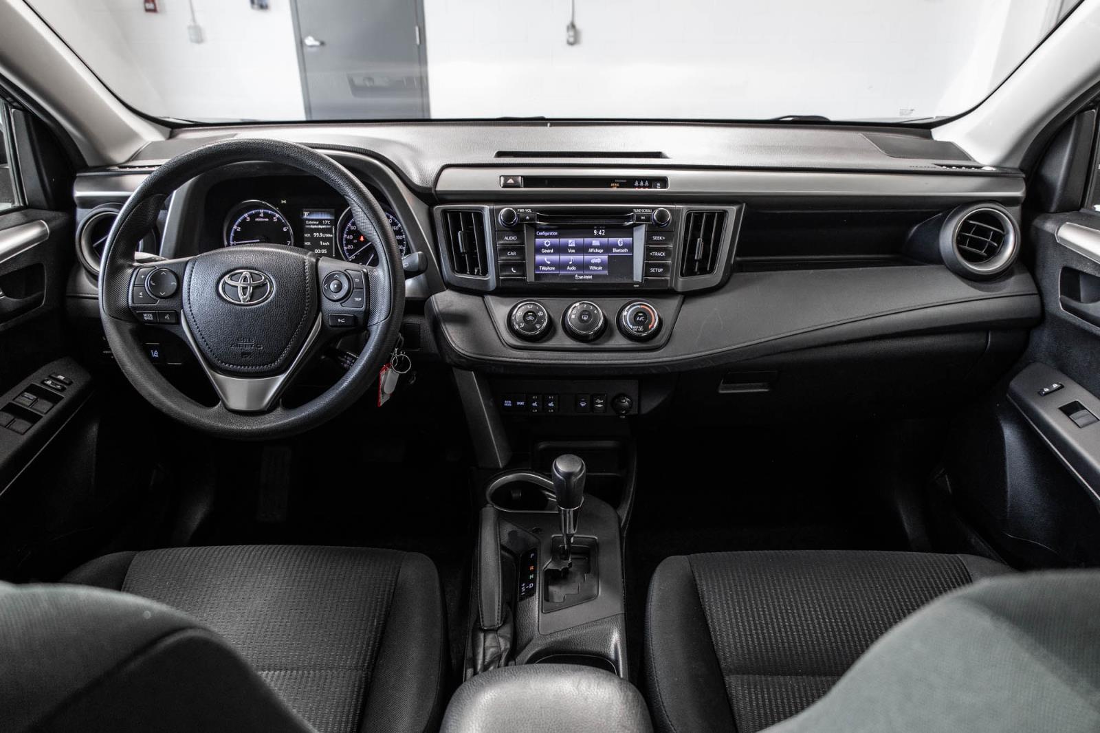 toyota RAV4 2017 - 36