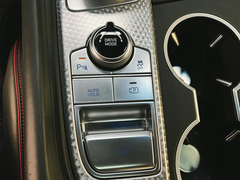 genesis G70 2023 - 17