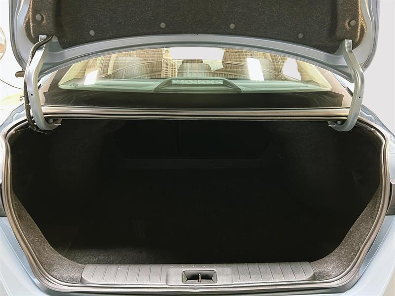 nissan Sentra 2024 - 12