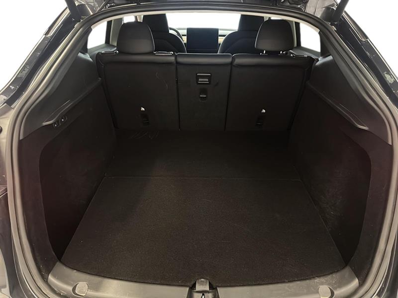 tesla Model Y 2024 - 9