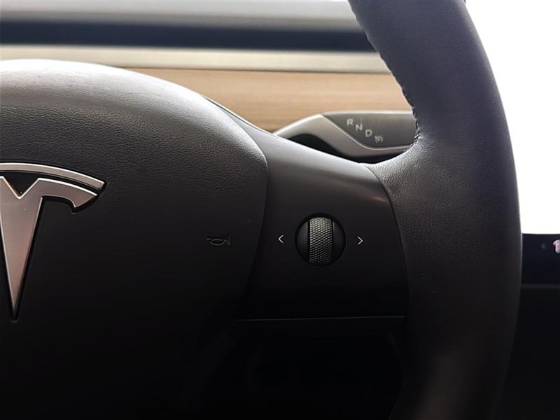 tesla Model Y 2024 - 18