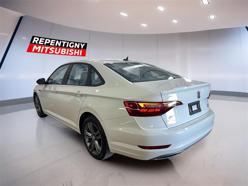 volkswagen Jetta 2021 - 4