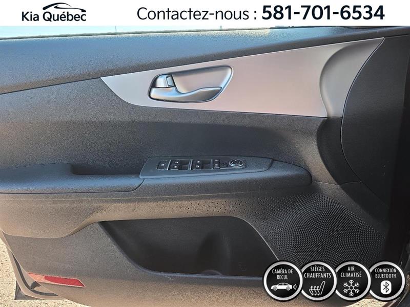kia Forte 2022 - 14