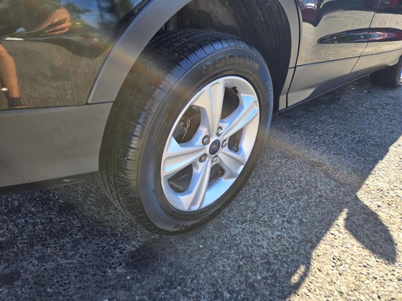 ford Escape 2016 - 8