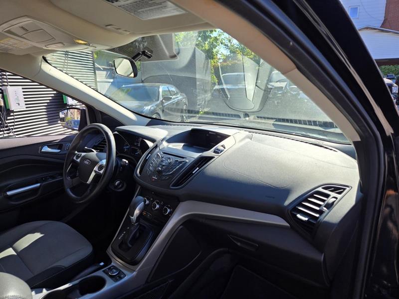ford Escape 2016 - 10