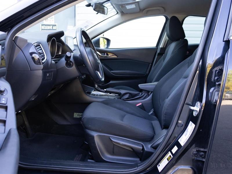 mazda Mazda3 2016 - 10