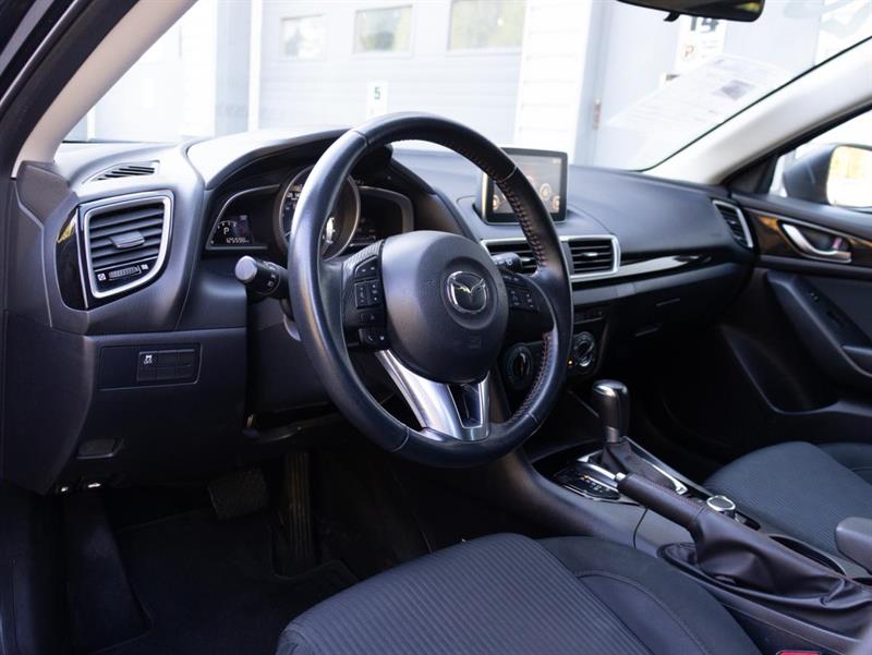 mazda Mazda3 2016 - 11