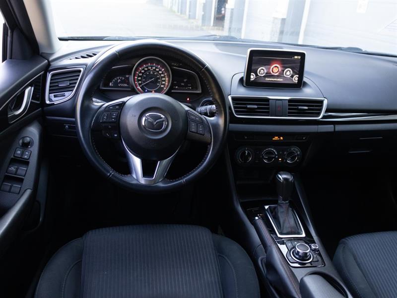 mazda Mazda3 2016 - 12
