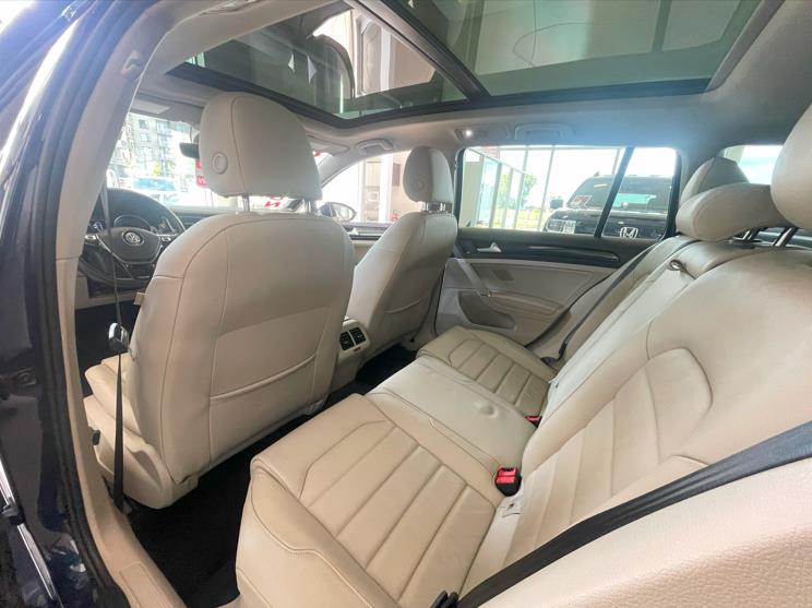 volkswagen Golf SportWagen 2018 - 16