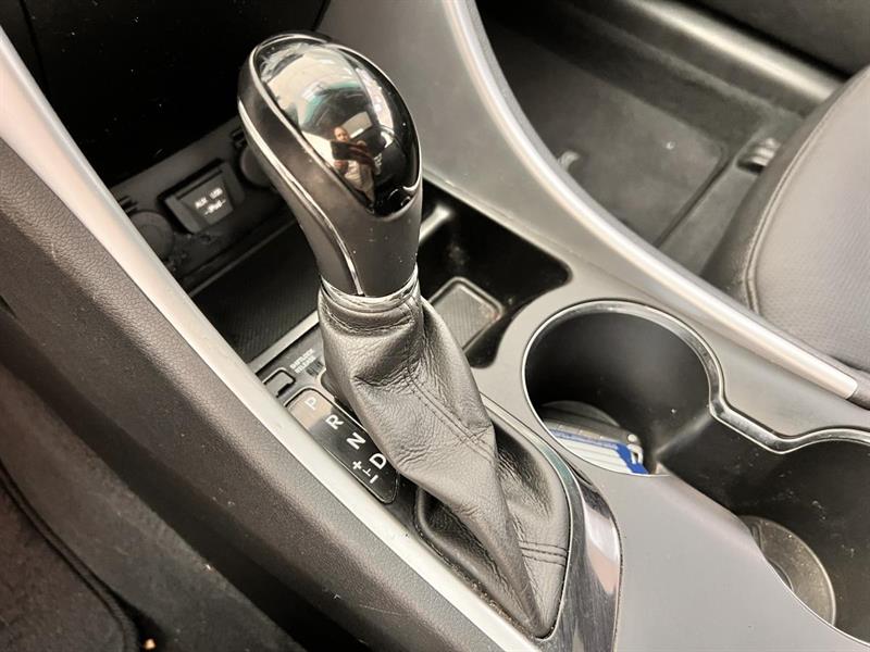 hyundai Sonata 2011 - 18