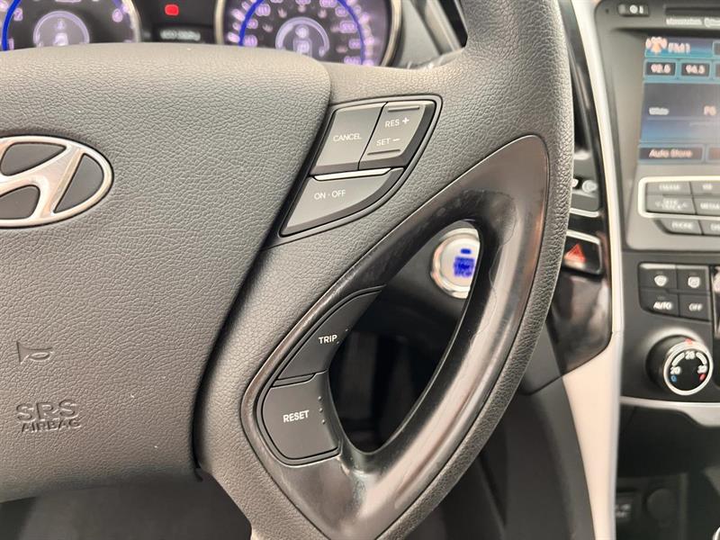 hyundai Sonata 2011 - 24