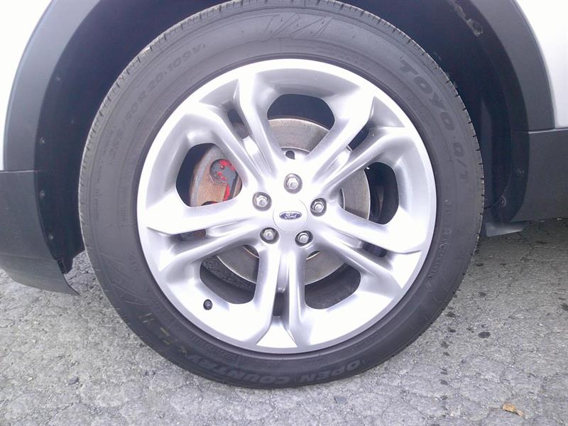ford Explorer 2014 - 25