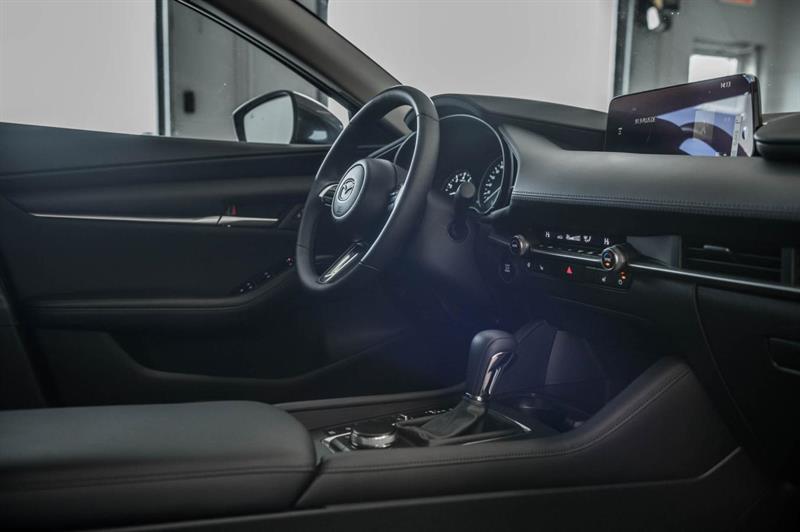 mazda Mazda3 2025 - 28