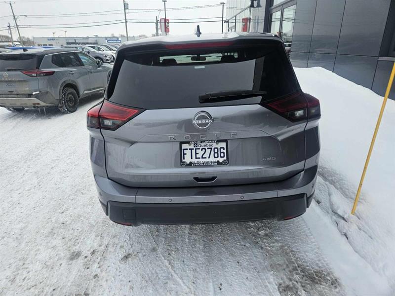 nissan Rogue 2025 - 14