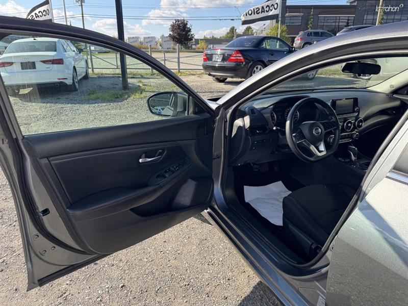 nissan Sentra 2023 - 12