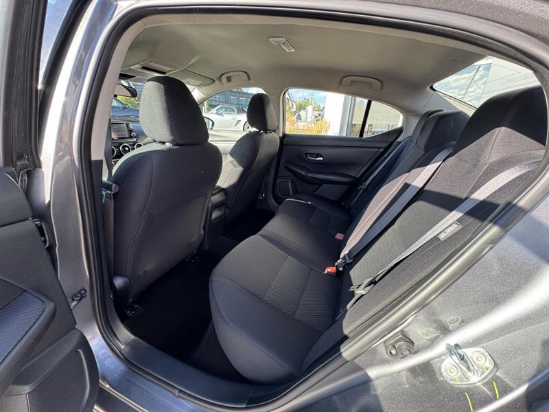 nissan Sentra 2023 - 25