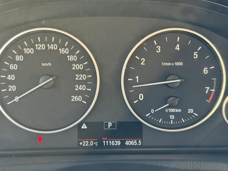 bmw X3 2011 - 28
