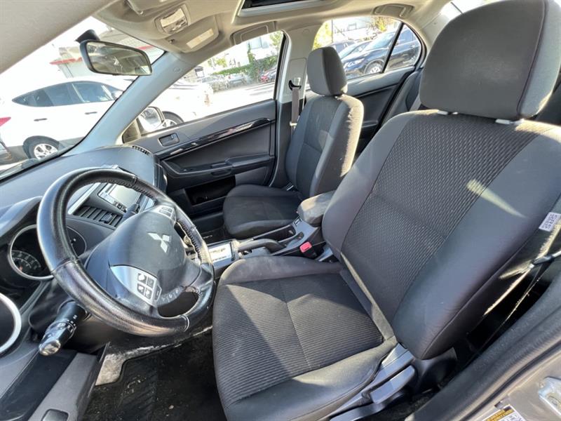mitsubishi Lancer 2017 - 17