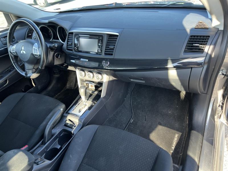 mitsubishi Lancer 2017 - 18