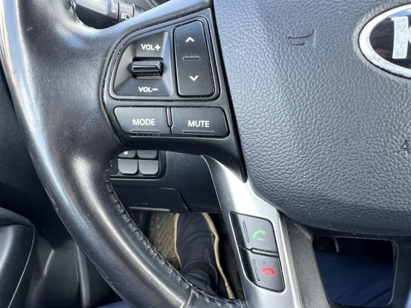 kia Rio 2015 - 11